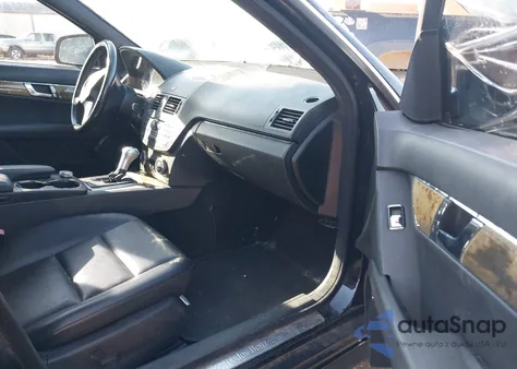 2008 Mercedes-Benz C 350 Sport из США, поврежденный, VIN WDDGF56X58F163661